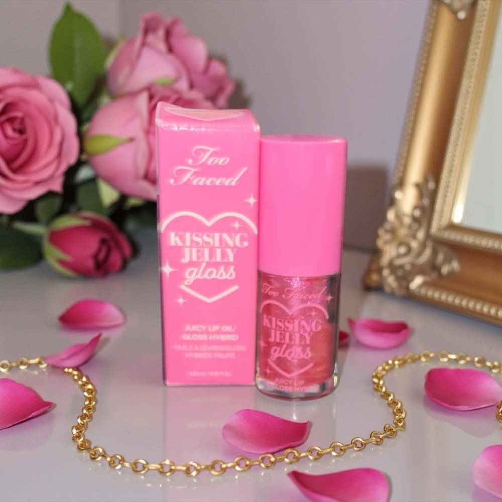 Too Faced Kissing Jelly Gloss -  Bubblegum
